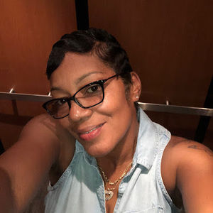 Meet your Posher, Dalane m